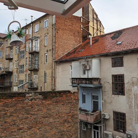 Miniscule Urban Tent Zagreb Eksteriør billede