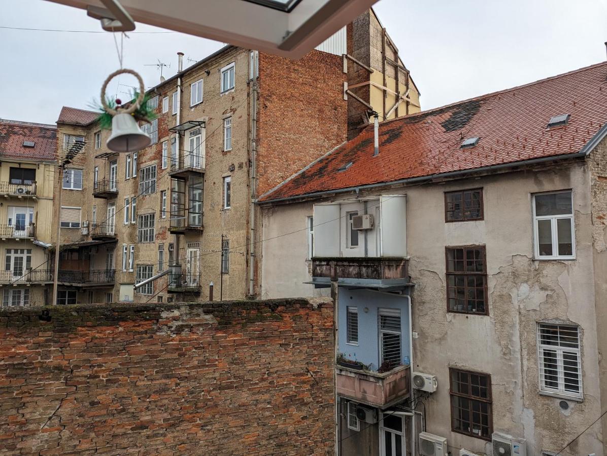 Miniscule Urban Tent Zagreb Eksteriør billede